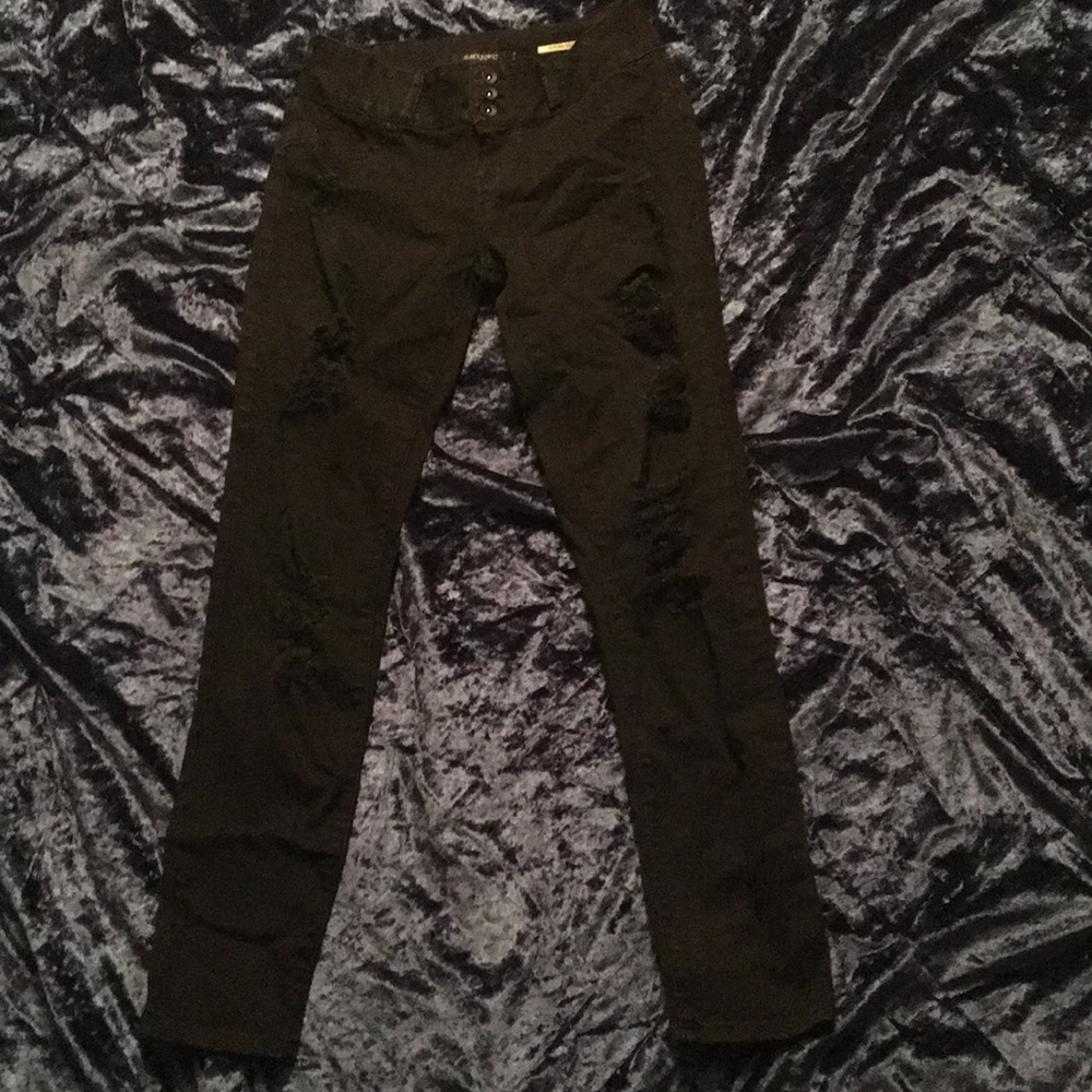 Black skinny jeans